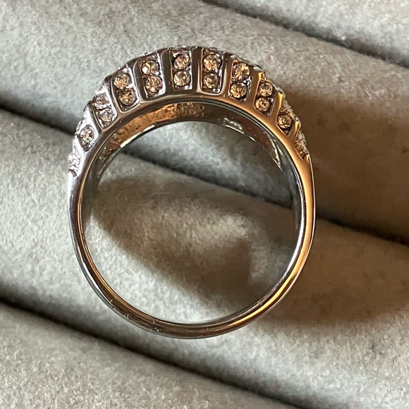 🌸CZ Multi Row Ring - Picture 5 of 5